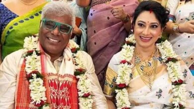 जाने-माने अभिनेता आशीष विद्यार्थी ने असम की फैशन एंटरप्रेन्योर रुपाली बरुआ से शादी की